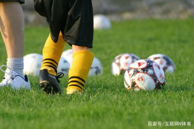 孙铭徽24+17广厦大胜天津 深圳力克福建3连胜